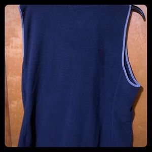 Unisex Old Navy zip up vest.
